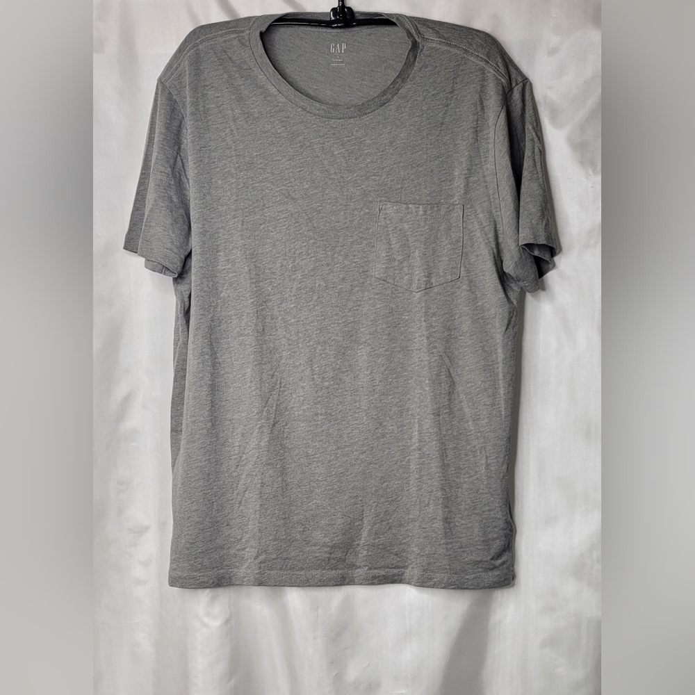 GAP Everyday t-shirt